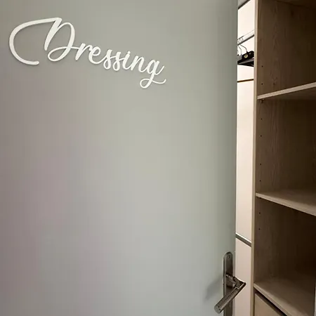 La Grange De Pardies Διαμέρισμα *